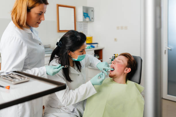 Best Broken or Chipped Tooth Repair in Lincoln, IL